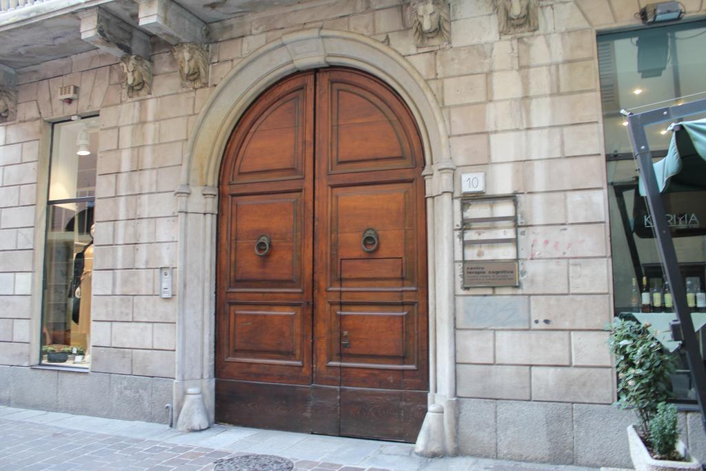 Via Rusconi 10 - Bymyhomeincomo Buitenkant foto